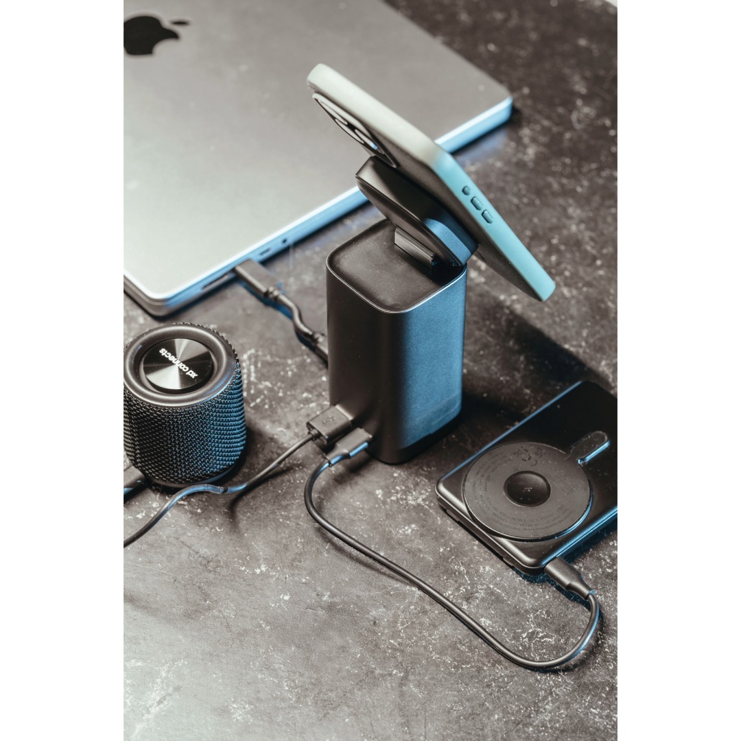 powerbank magnetic